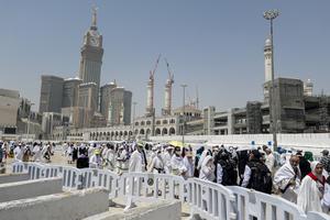 Imbauan pelaksanaan umrah wajib jamaah calon haji