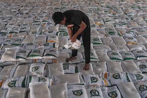 Stok beras Bulog di Sulawesi Tenggara