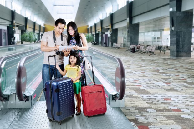 Ilustrasi bandara , liburan keluarga 