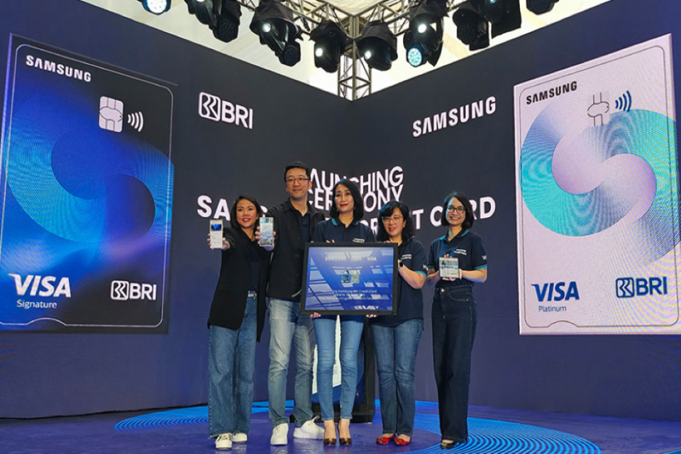 Samsung BRI Credit Card resmi diluncurkan, registrasi langsung dengan mudah lewat Samsung Pay dan dapatkan keuntungan ekslusif mulai dari poin reward hingga cicilan nol persen.