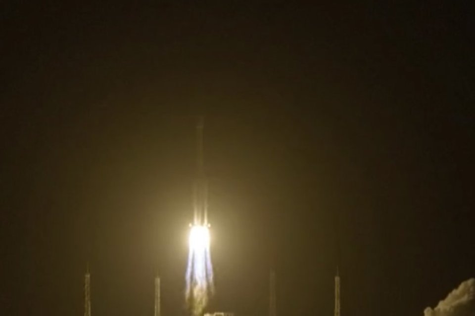 Peluncuran Satelit Komunikasi Zhongxing-3A 