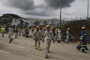 Pekerja Industri nikel di IWIP Halmahera Tengah
