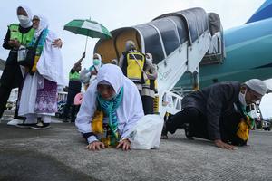 Kedatangan jamaah haji kloter pertama Aceh