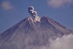 Perubahan tingkat aktivitas Gunung Semeru