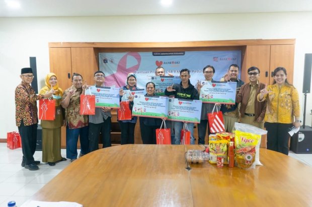 Bank DKI memberikan bantuan kepada 80 anak yang hidup dengan HIV (ADHIV). Bantuan ini disalurkan melalui Komisi Penanggulangan AIDS Provinsi DKI Jakarta pada Senin di Jakarta (22/07).