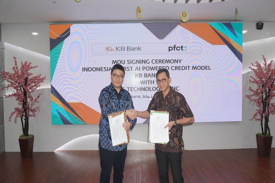 Penandatanganan memorandum of understanding (MoU) antara KB Bank dan PFC Technologies.