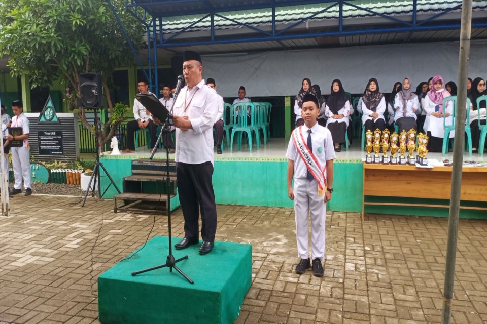 Contoh Teks Amanat Pembina Upacara 17 Agustus di Sekolah