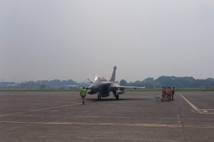 Pesawat tempur Dassault Rafale di Lanud Halim Perdanakusuma, Jakarta, Rabu (24/7). Foto: Katadata/Ameidyo Daud