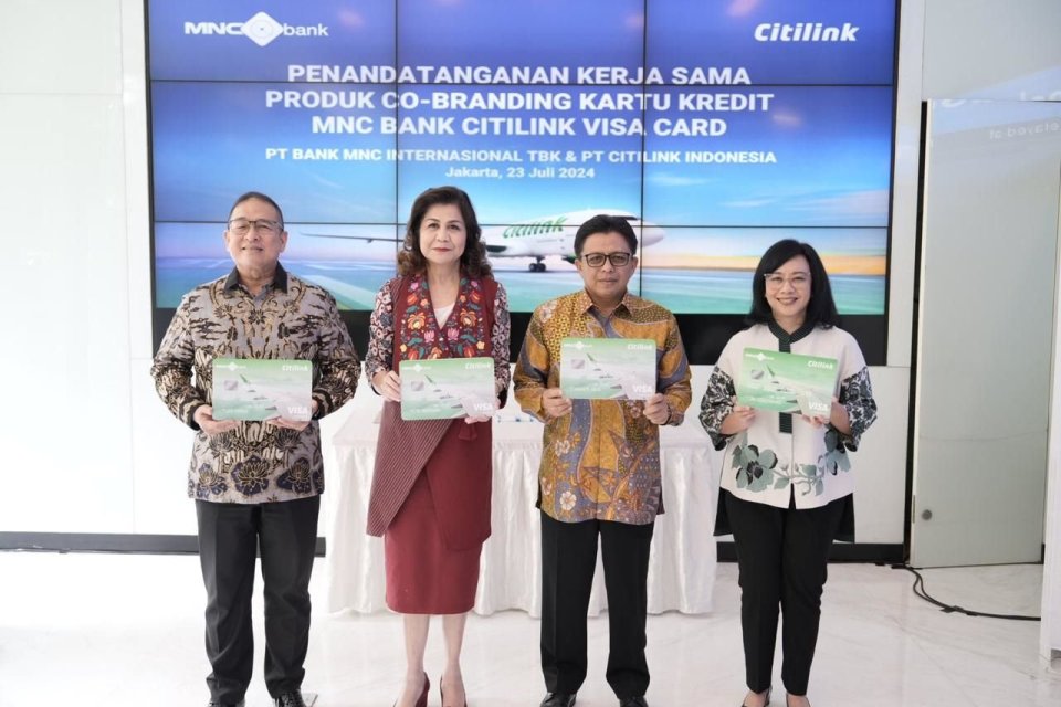 MNC Bank dan Citilink melakukan seremoni penandatanganan perjanjian kerja sama program Kartu Kredit Co-Branding dengan PT Citilink Indonesia (Citilink) di MNC Bank Tower, Jakarta.