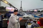 Prabowo Hadiri olimpiade Paris 2024 pakai jas hujan