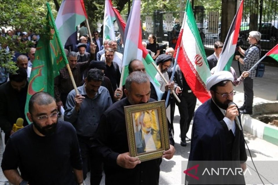 Pemakaman pemimpin biro politik kelompok perlawanan Hamas Ismail Haniyeh di Universitas Teheran, Iran. ANTARA/Anadolu/aa.