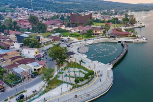 Waterfront City Pangururan Danau Toba