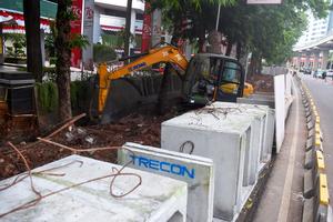 Kebocoran pipa gas di Jalan Rasuna Said Jakarta