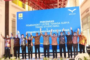 Peresmian PLTS Atap CT Corp