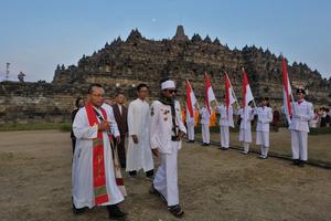 Pradaksina Merdeka di Borobudur