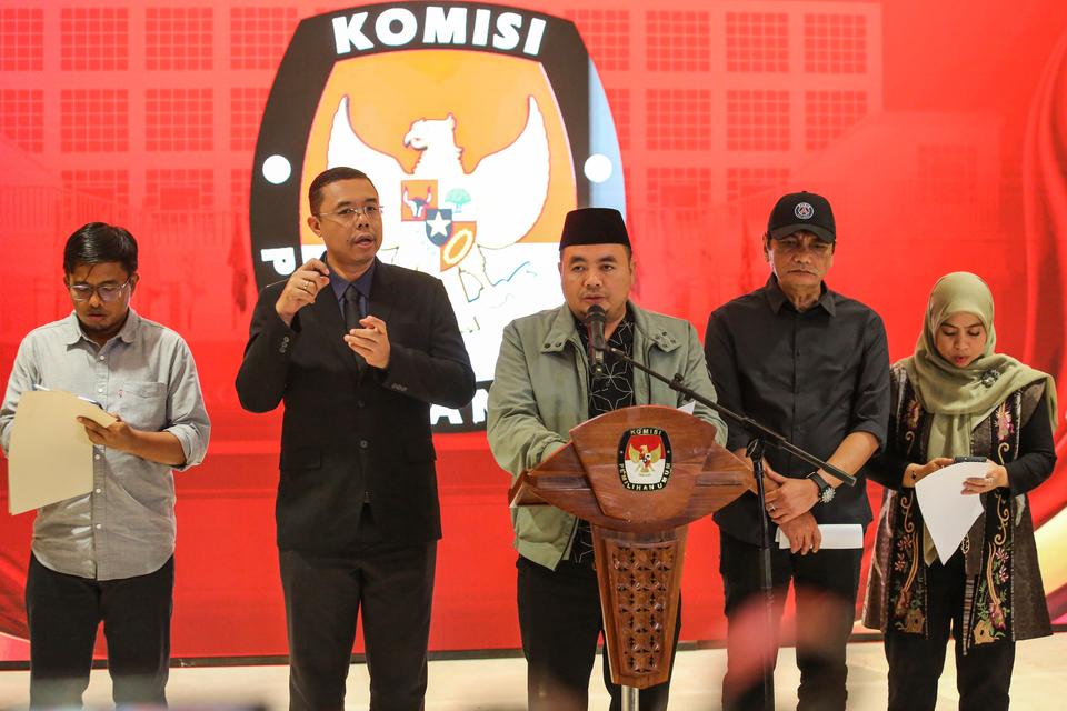 kpu, mk, pilkada, dpr