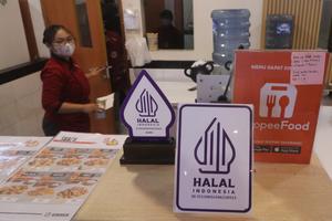 Peluncuran zona kuliner halal di pusat perbelanjaan