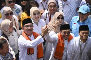 Ridwan Kamil-Suswono daftar Pilgub DKI Jakarta