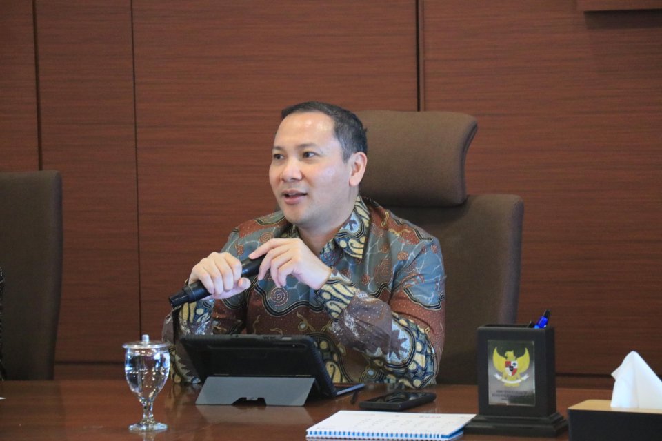 Deputi Bidang Koordinasi Infrastruktur dan Transportasi Kementerian Koordinator Bidang Maritim dan Investasi (Kemenko Marves), Rachmat Kaimuddin, saat konferensi pers Indonesia International Sustainability Forum (ISF), di Jakarta, Kamis (29/8).