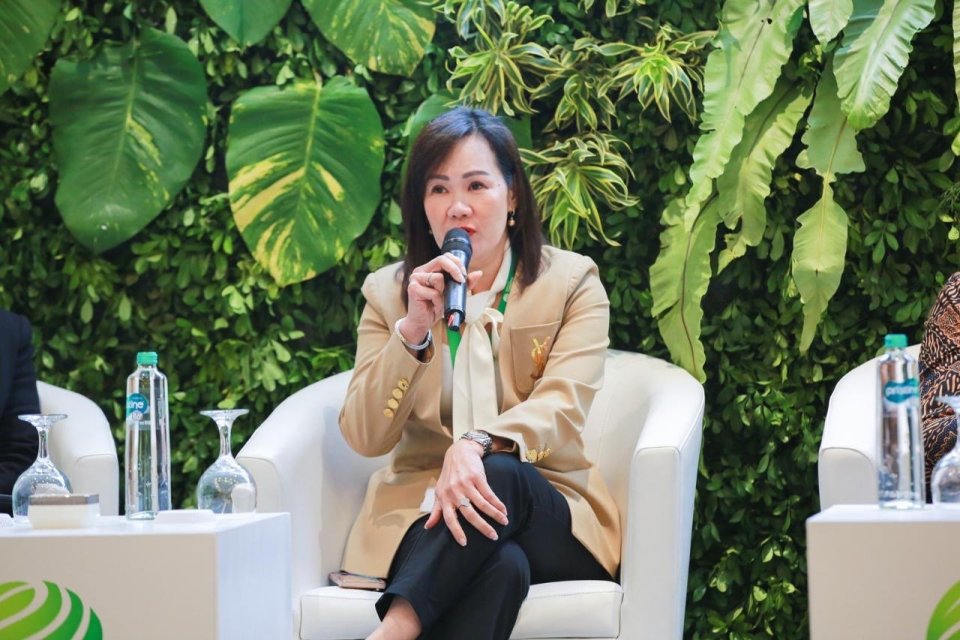 Chief Sustainability Officer APP Group Elim Sritaba dalam acara Indonesia International Sustainability Forum (ISF) 2024.