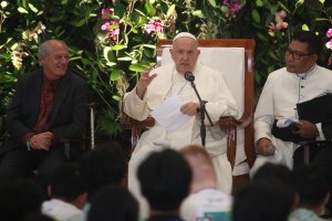 Paus Fransiskus bertemu pemuda Scholas Occurrentes Indonesia
