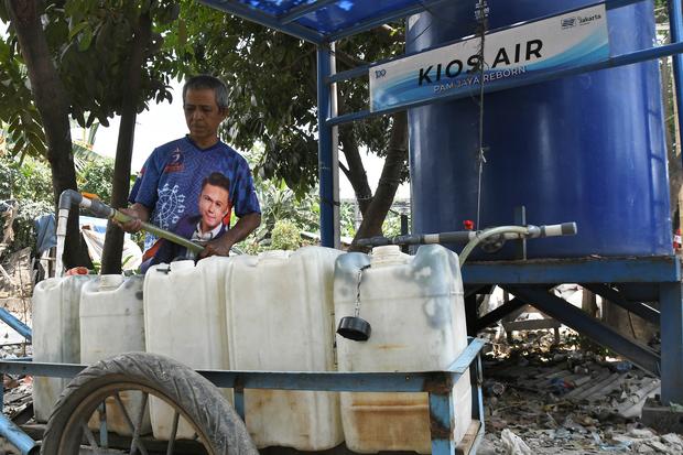 Kios air di Penjaringan