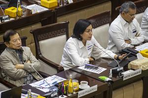 Raker Komisi XI DPR dengan Menkeu dan Menteri PPN