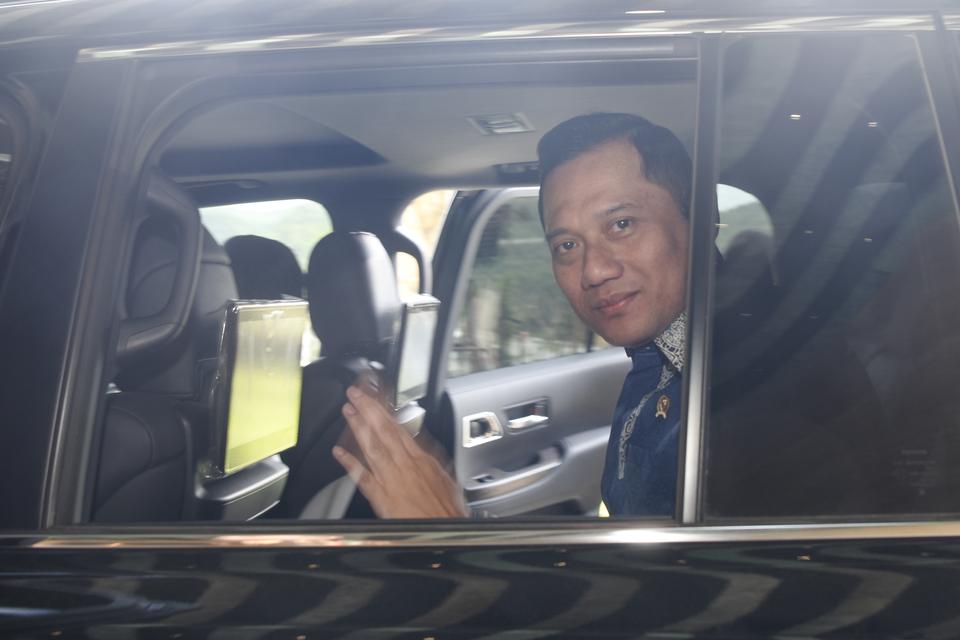 ikn, Menteri Koordinator Bidang Infrastruktur Agus Harimurti Yudhoyono