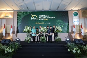 Pameran furnitur dan kerajinan