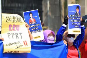 Aksi tuntut pengesahan RUU Perlindungan PRT