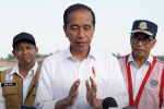 Presiden Joko Widodo usai mendarat di Bandara VVIP IKN Nusantara, Kalimantan Timur, Selasa (24/9). Foto: Youtube/Sekretariat Presiden