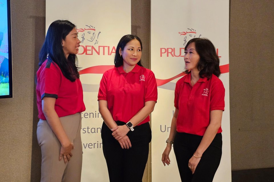 PT Prudential Life Assurance mencatat pendapatan premi sebesar 10,1 triliun di semester pertama 2024, naik 3% YoY, dengan klaim asuransi meningkat 5,5%, didorong oleh kenaikan di sektor kesehatan.