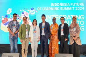 Indonesia Future of Learning Summit (IFLS) 2024 “Integrating AI into Learning”