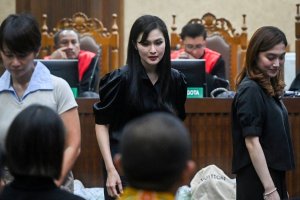 Sandra Dewi