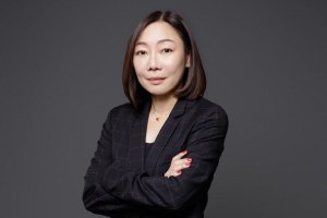 Direktur Utama PT Bank Maspion Tbk (BMAS)