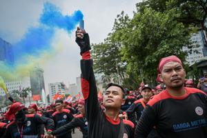 Unjuk rasa buruh di Jakarta