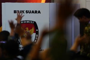 Bimtek anggota KPU dan PPK di Kendari