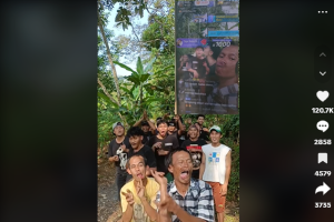 Joget Sadbor