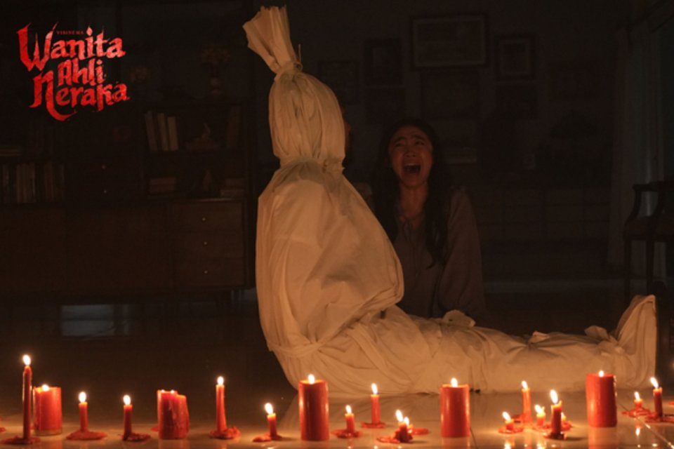 Sinopsis Film Wanita Ahli Neraka