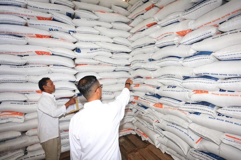 beras, bulog