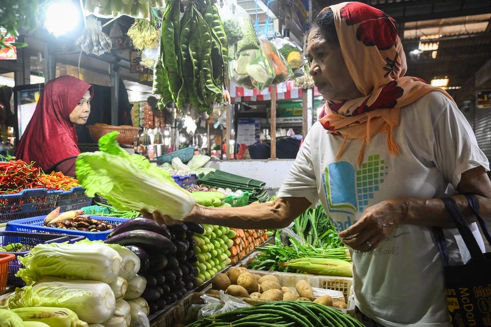 Rata-rata Pengeluaran Orang RI Rp 1,03 Juta per Bulan, Paling Banyak untuk Makan