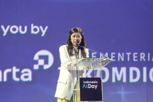 Menteri Komunikasi dan Digital, Meutya Hafid, dalam Indonesia AI Day 2024 di Jakarta, Kamis (16/11). Dok/Katadata
