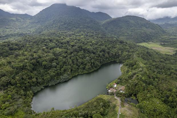 Wisata Danau Lingkat Kerinci