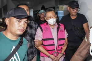 Kejagung tahan Hendry Lie. Foto: Antara