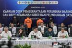 Konferensi pers pemberantasan judi daring