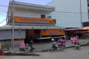 Warung khas Indonesia di Kamboja