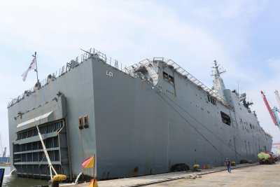 Kunjungan kapal HMAS Adelaide ke Jakarta