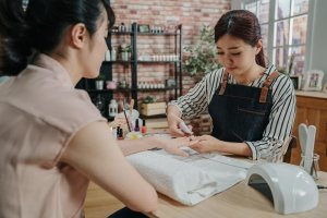 Rekomendasi Salon Terdekat Melalui Sabrina BRI