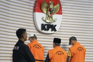 KPK menangkap Gubernur Bengkulu Rohidin Mersyah
