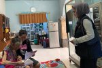 Petugas TPS datangi rumah warga
